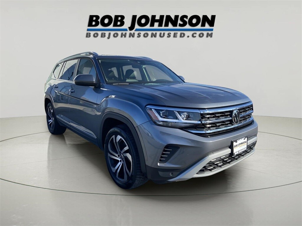 2023 Volkswagen Atlas V6 SEL photo 2