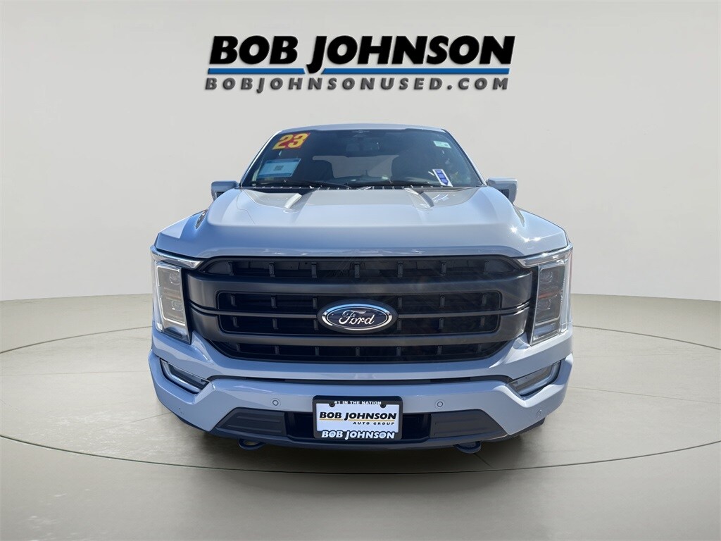 2023 Ford F-150 Lariat photo 2