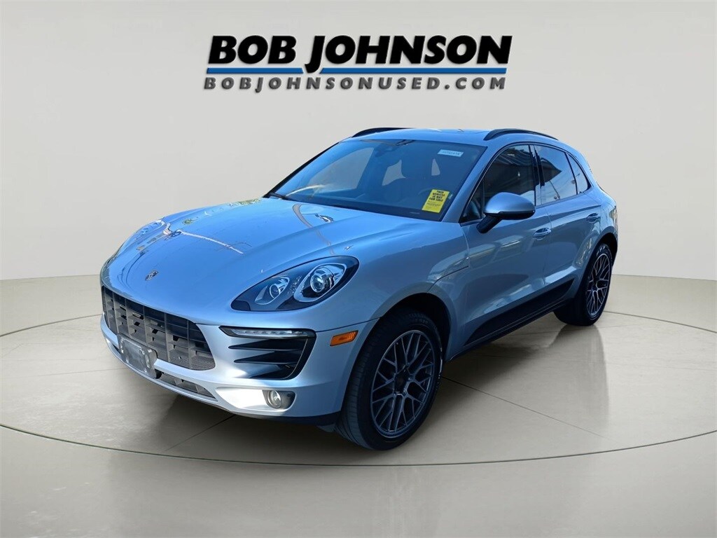 2018 Porsche Macan Base photo 3