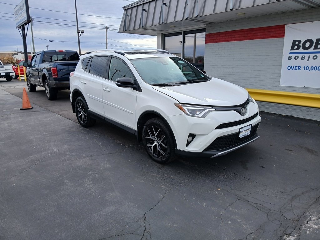 Used 2016 Toyota RAV4 SE SUV
