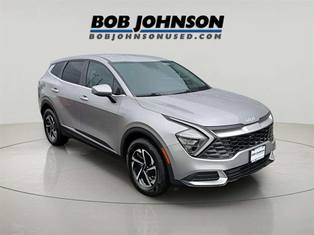 Used 2023 Kia Sportage Hybrid LX SUV