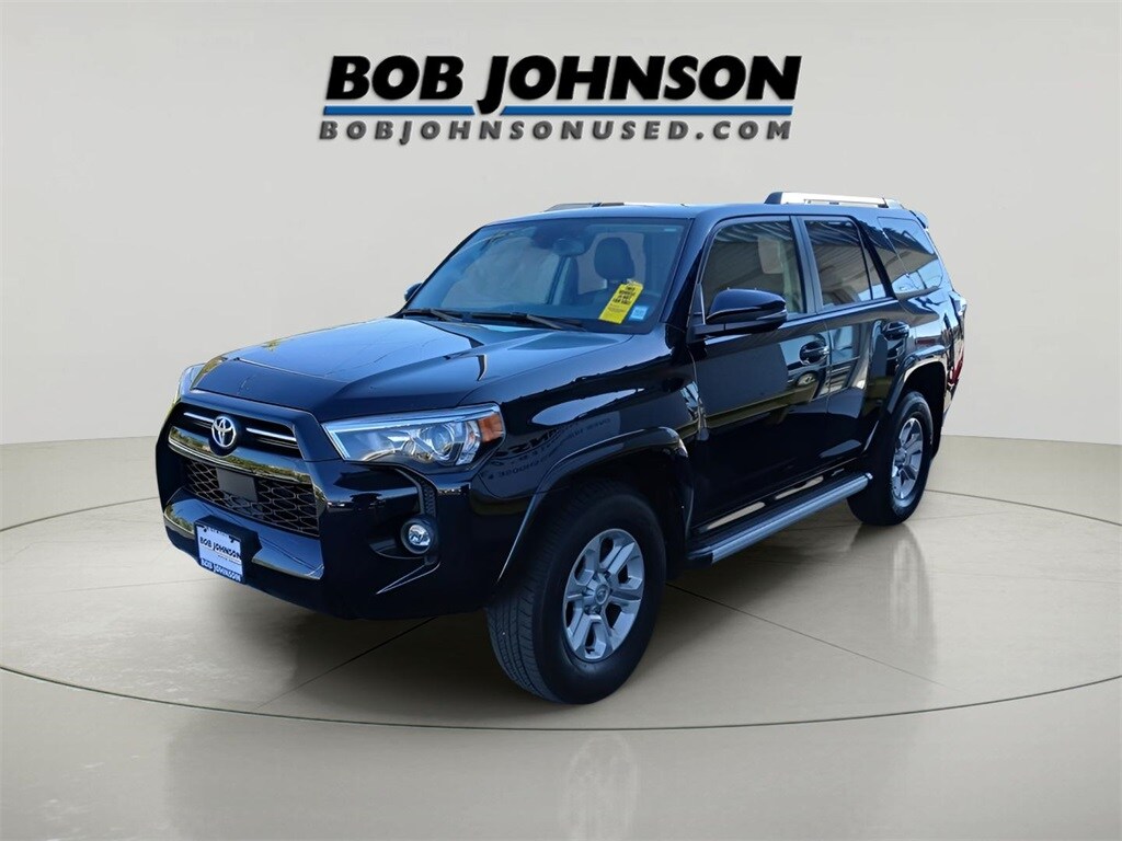 2023 Toyota 4Runner SR5 Premium photo 3