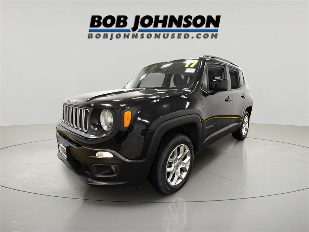 Used 2017 Jeep Renegade Latitude 4x4 SUV
