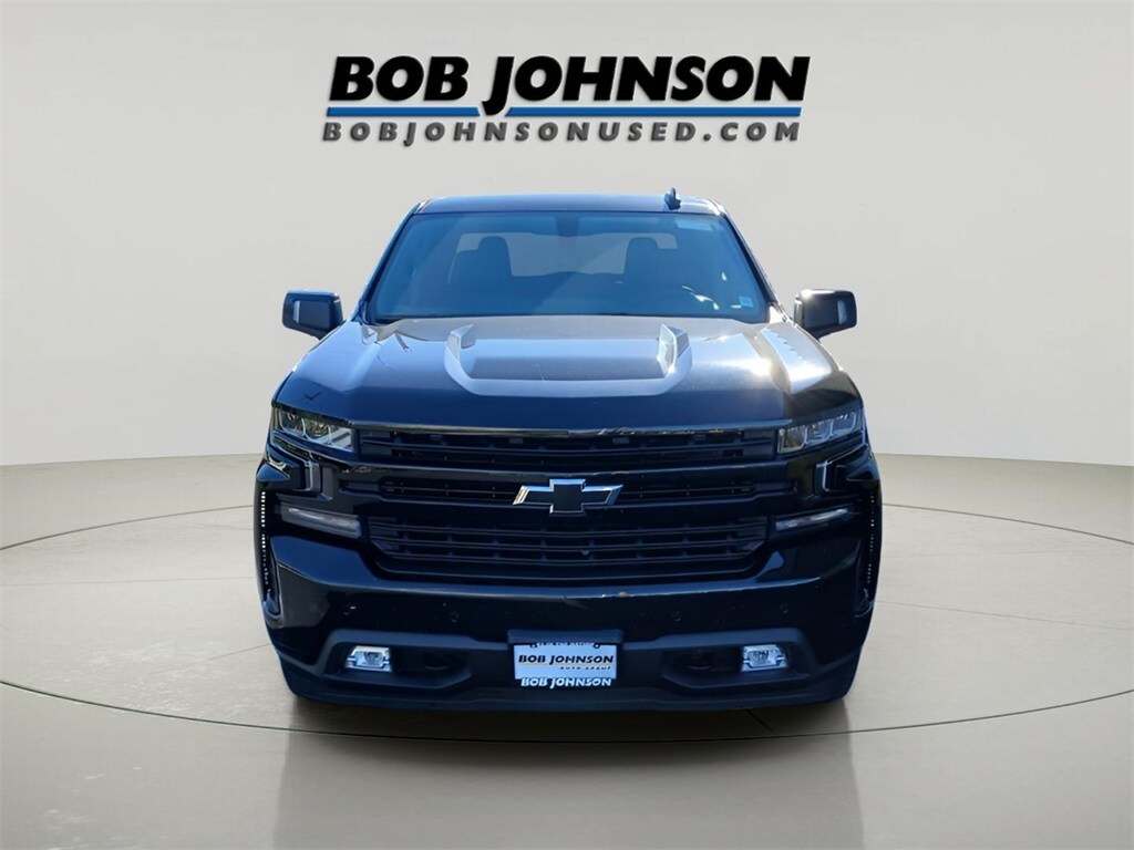 2020 Chevrolet Silverado 1500 RST photo 2