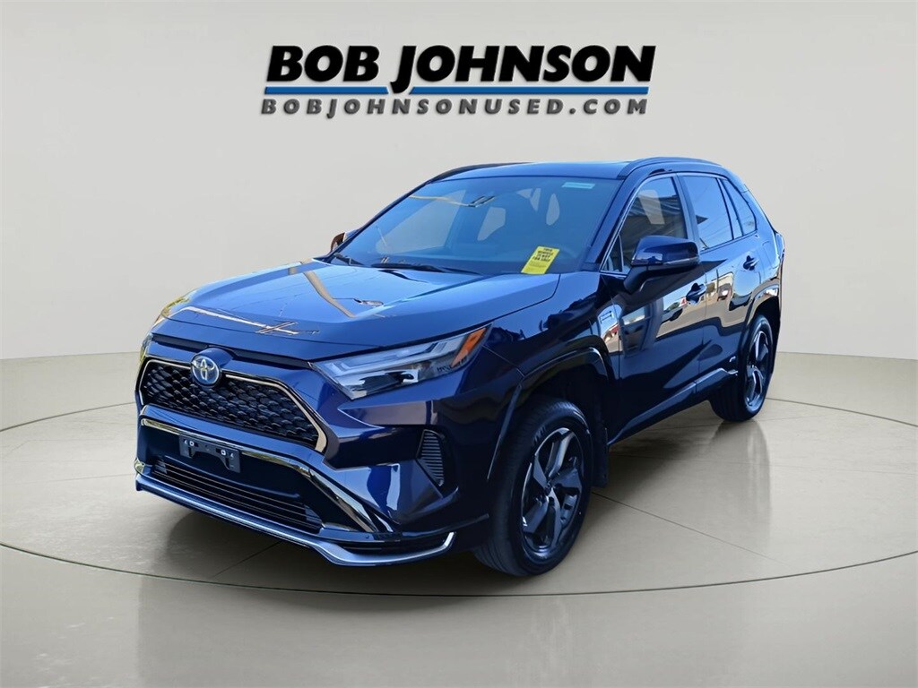 2022 Toyota RAV4 Prime SE photo 3