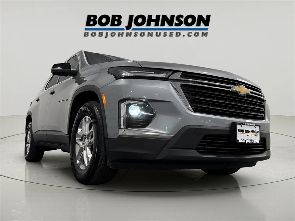 Used 2023 Chevrolet Traverse LS w/1LS SUV
