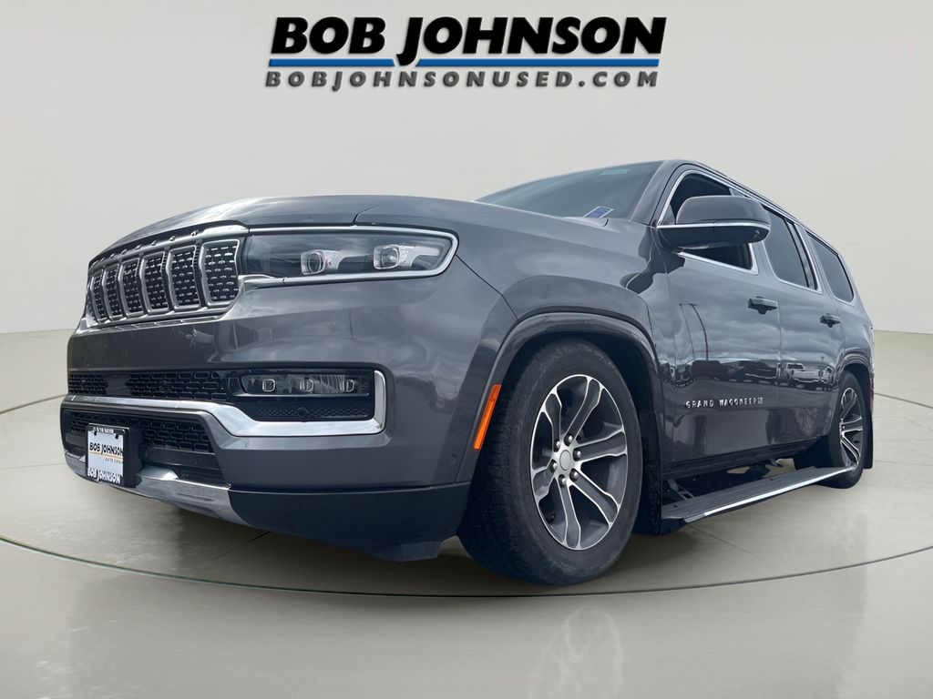 2022 Jeep Grand Wagoneer I photo 2