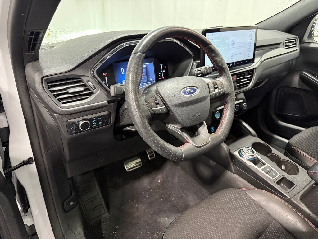2023 Ford Escape ST-Line photo 3