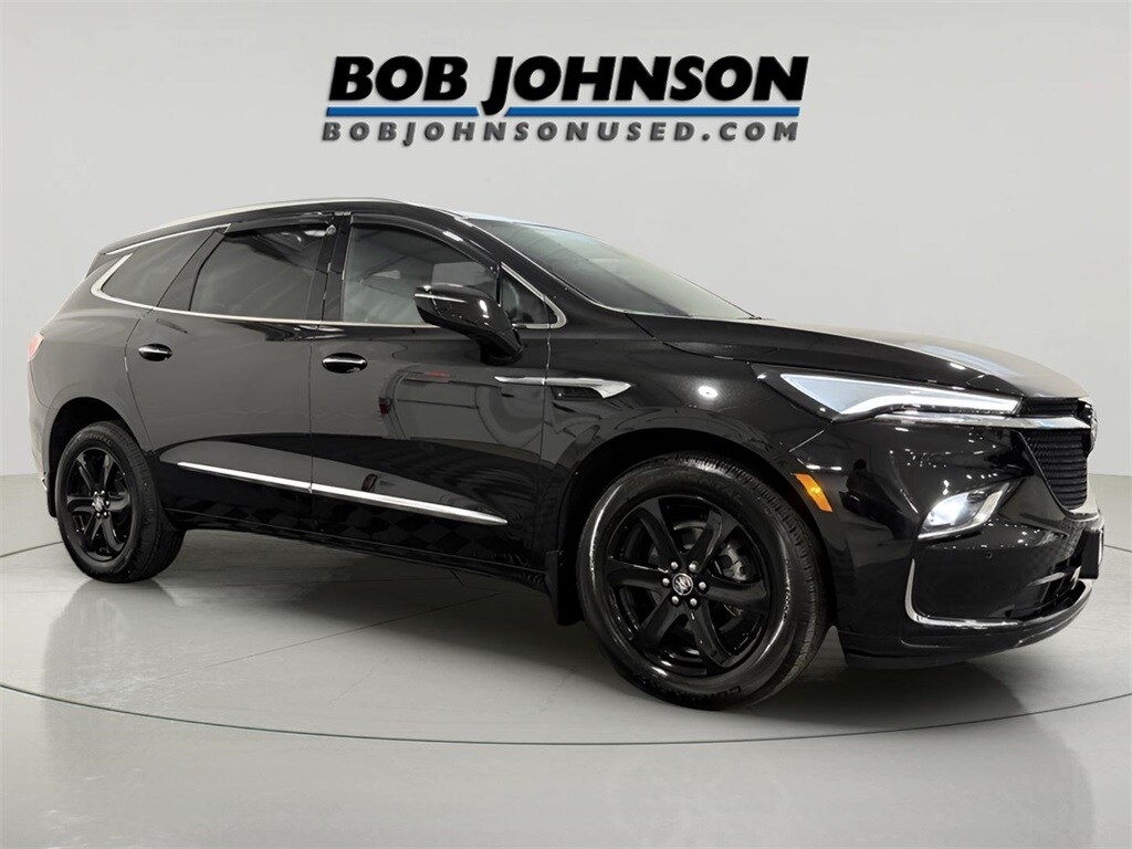 Used 2024 Buick Enclave Essence SUV