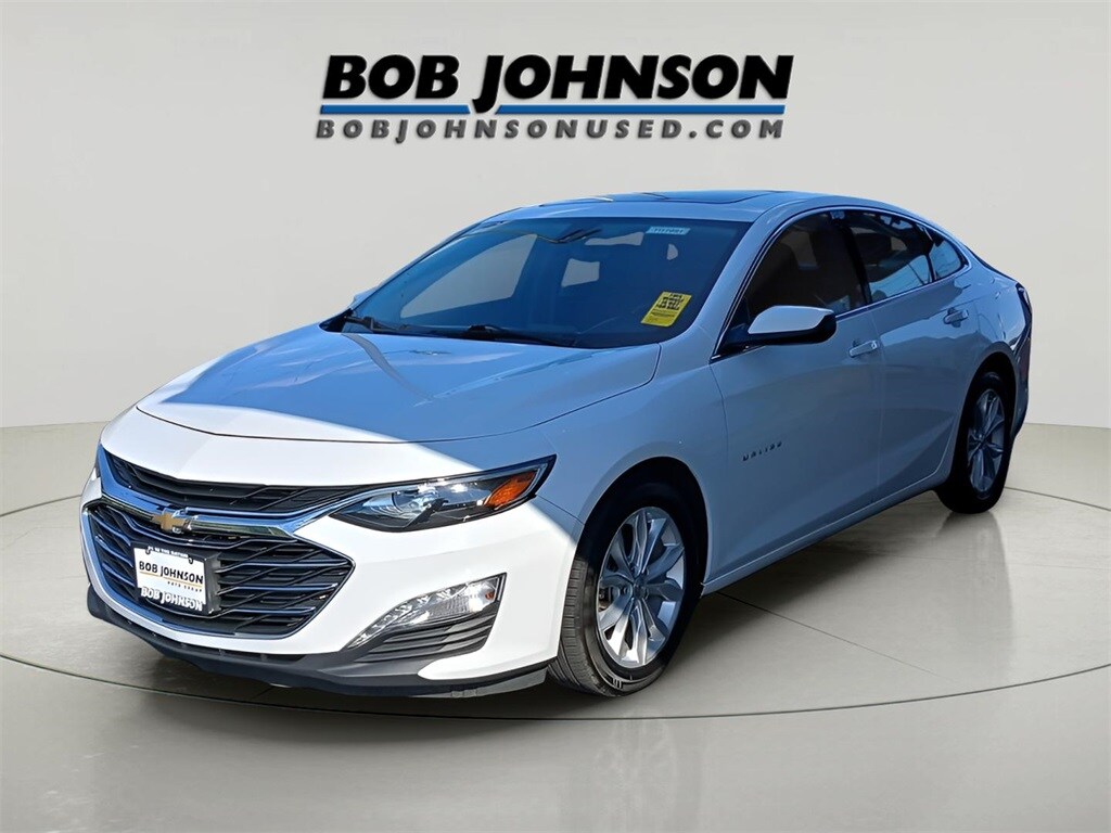 2022 Chevrolet Malibu 1LT photo 3