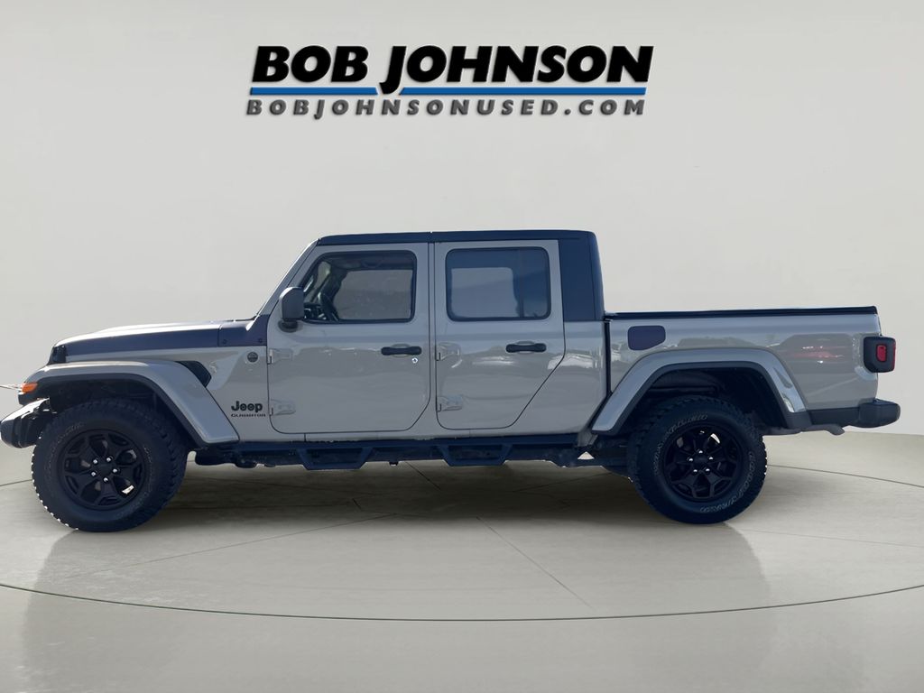 2022 Jeep Gladiator Sport photo 4