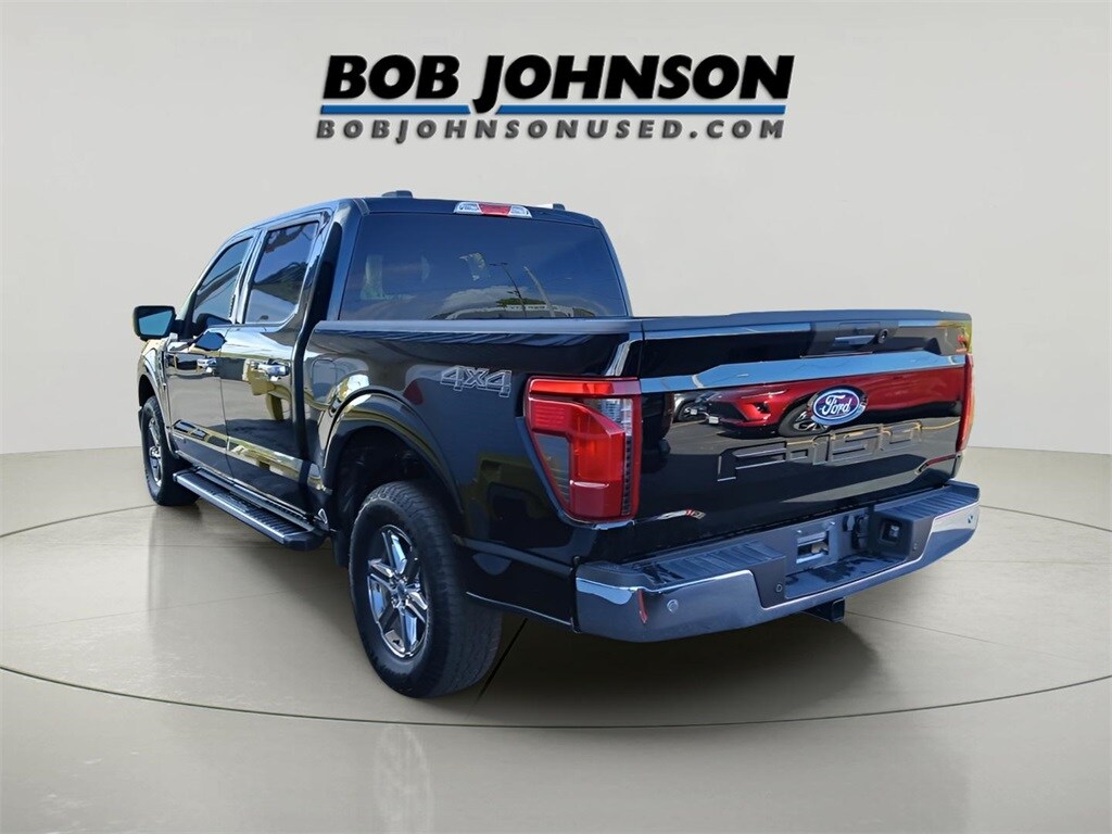 2024 Ford F-150 XLT photo 2