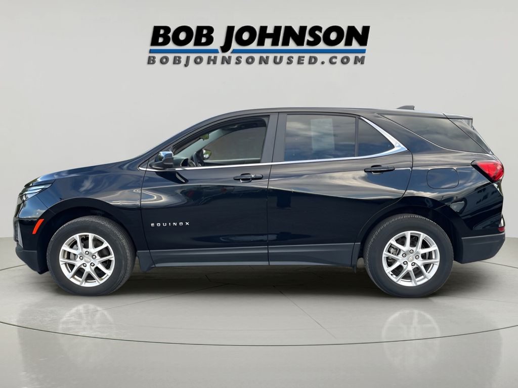 2024 Chevrolet Equinox LT photo 4