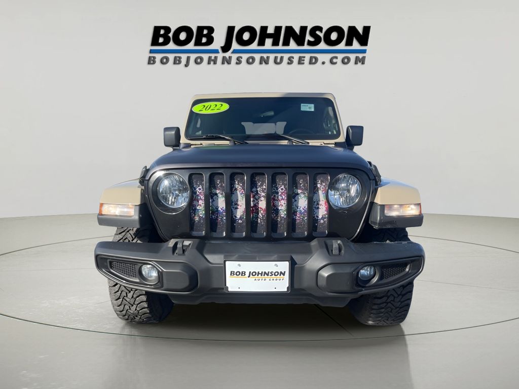 2022 Jeep Gladiator Sport photo 2