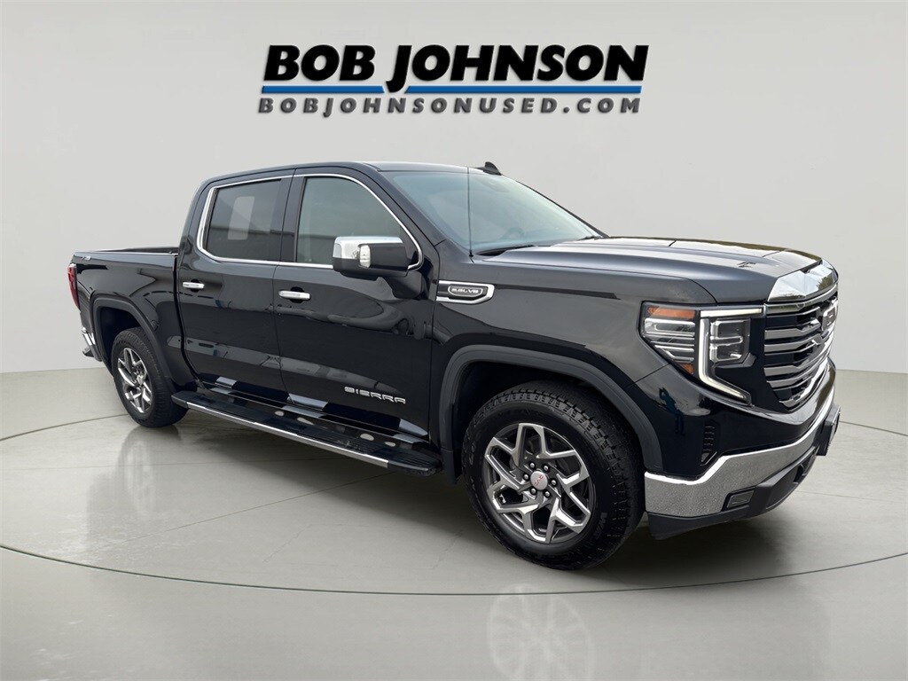 Used 2023 GMC Sierra 1500 SLT Truck Crew Cab
