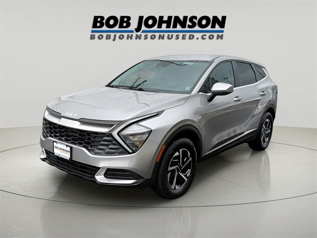 Used 2023 Kia Sportage Hybrid LX SUV