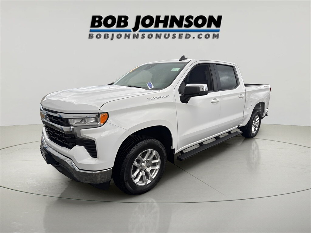 Used 2022 Chevrolet Silverado 1500 LT Truck Crew Cab