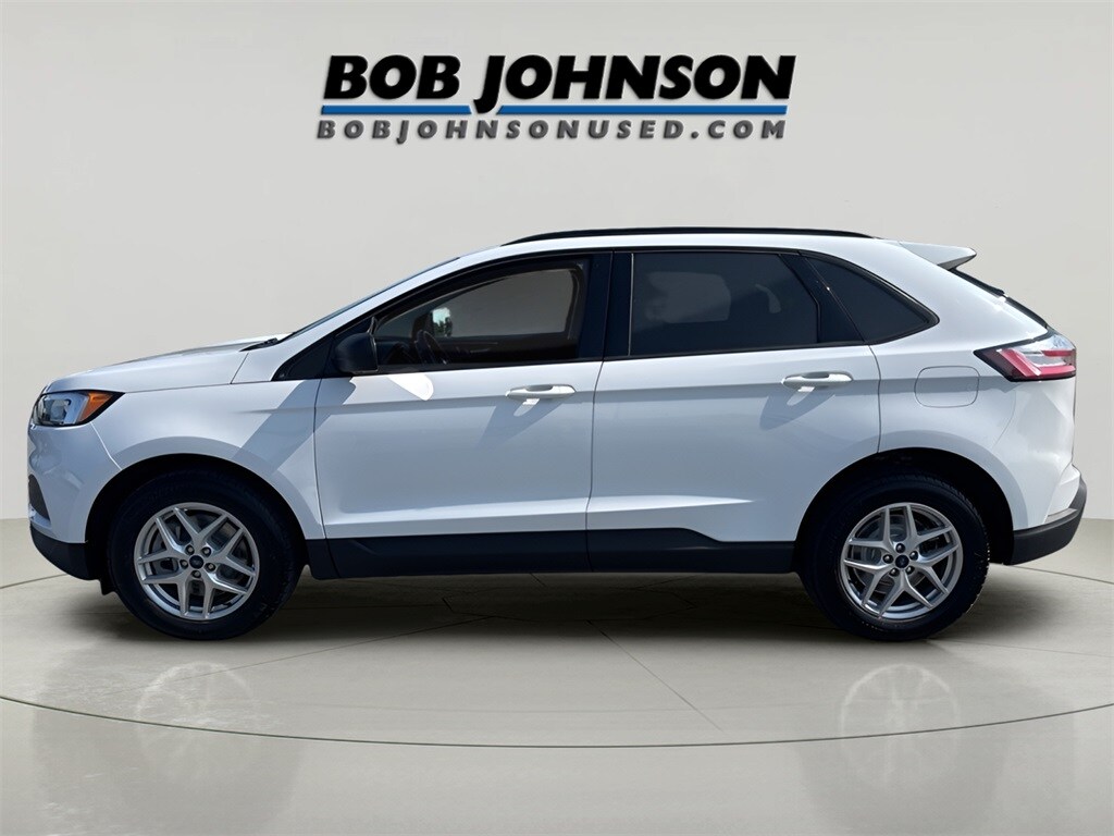 Used 2022 Ford Edge SE SUV