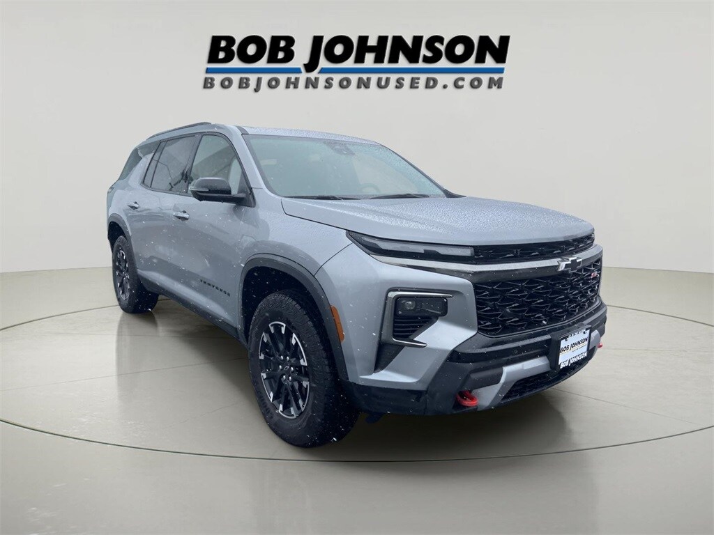 Used 2024 Chevrolet Traverse Z71 SUV