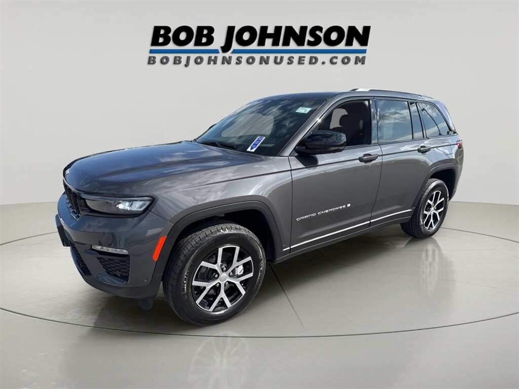 2024 Jeep Grand Cherokee Limited photo 2