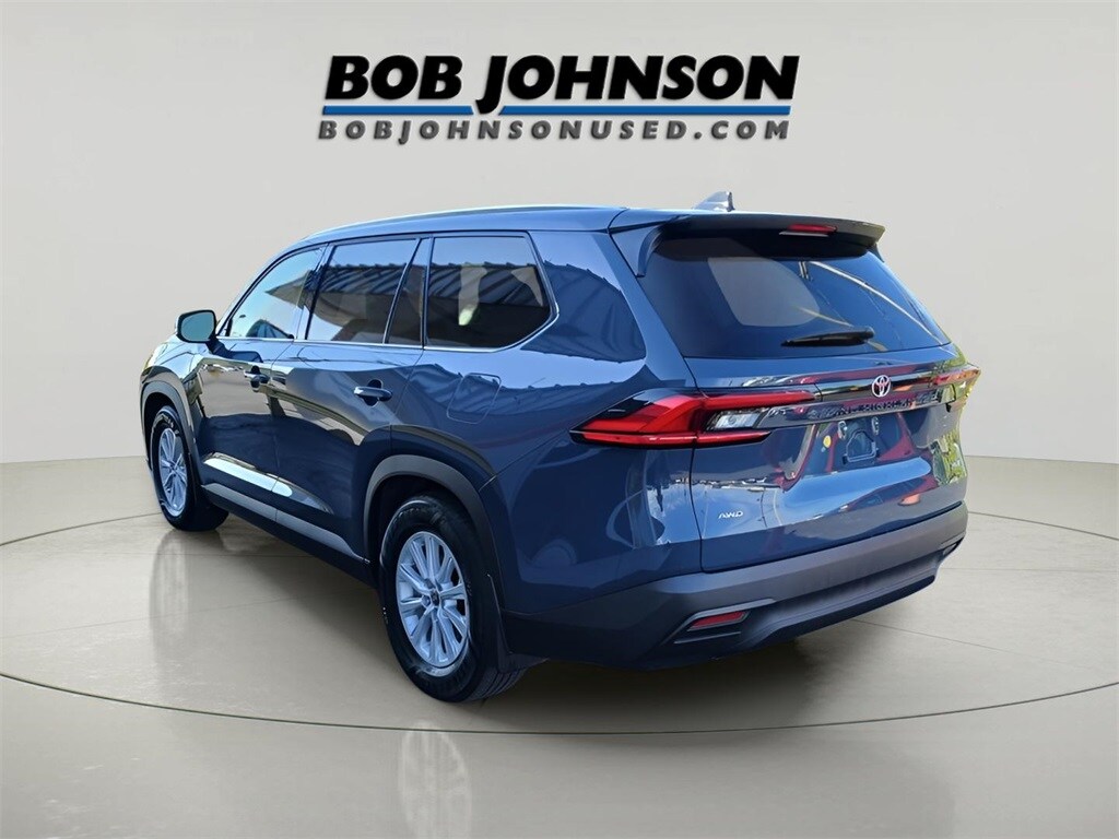 2024 Toyota Grand Highlander Hybrid MAX photo 2