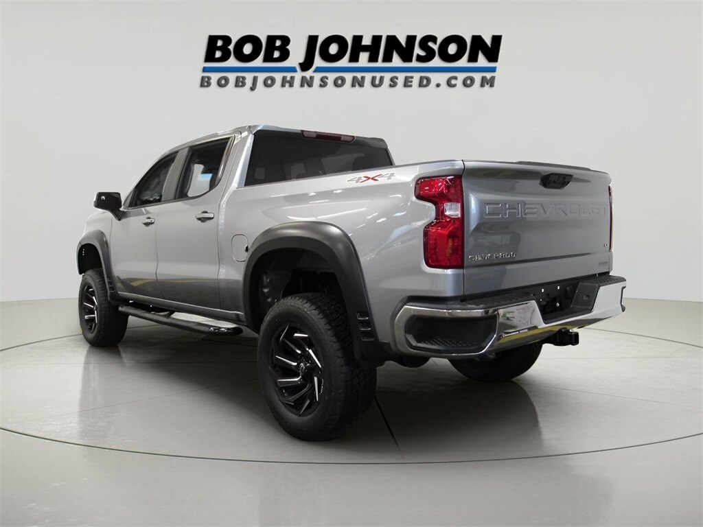 Used 2025 Chevrolet Silverado 1500 LT w/1LT Truck Crew Cab