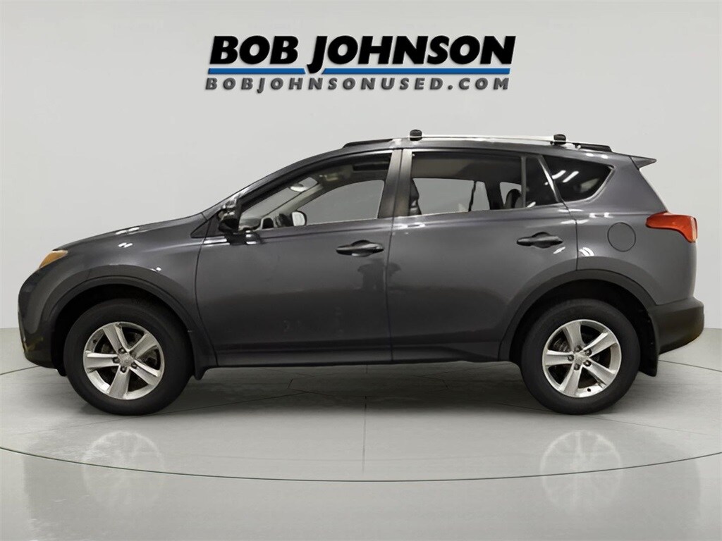 Used 2013 Toyota RAV4 XLE SUV