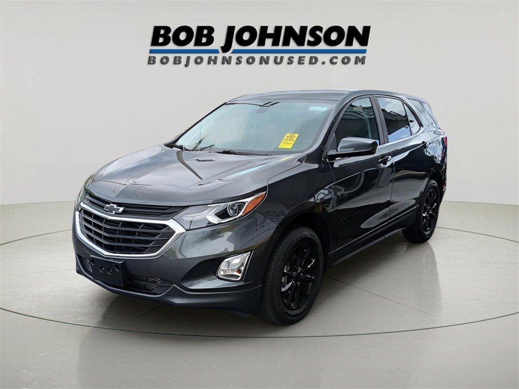 2021 Chevrolet Equinox LT photo 2
