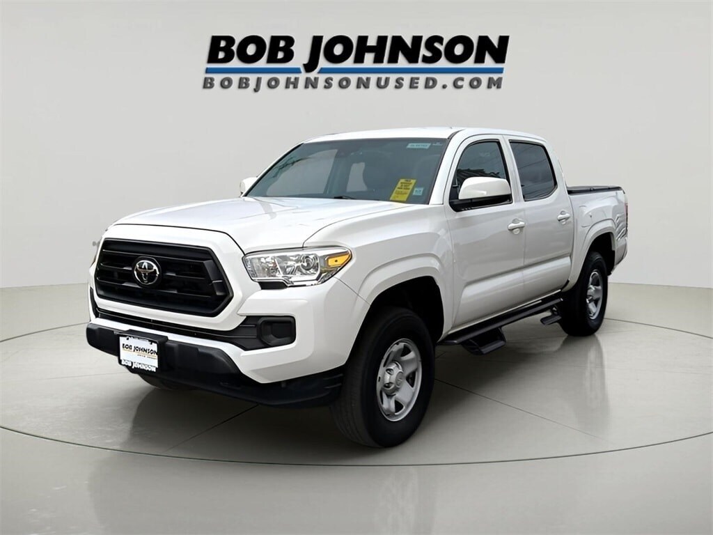 2023 Toyota Tacoma V6 photo 3