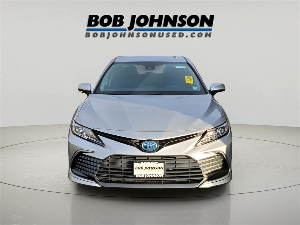 Used 2022 Toyota Camry Hybrid LE Sedan