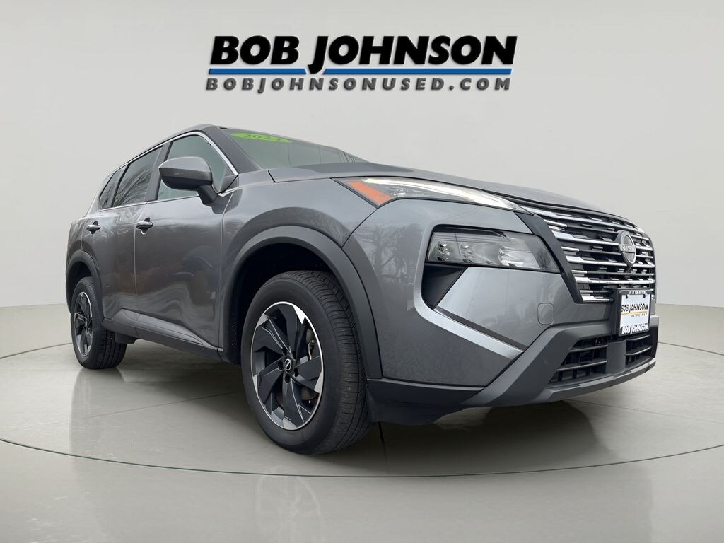 Used 2024 Nissan Rogue SV SUV