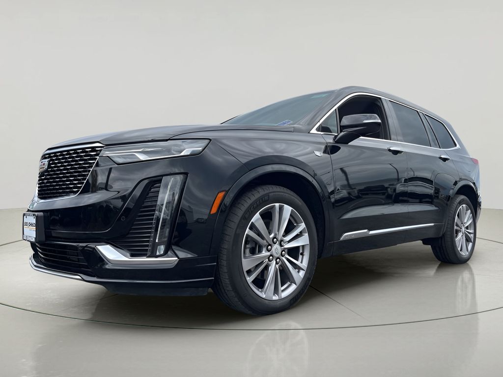 2023 Cadillac XT6 Premium Luxury photo 3