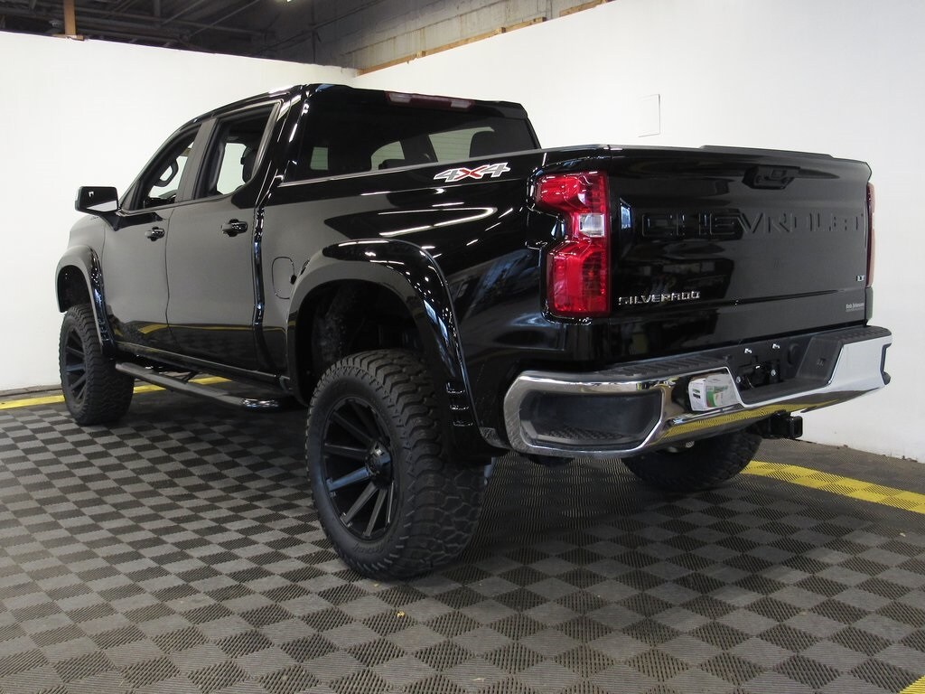 Used 2025 Chevrolet Silverado 1500 LT w/1LT Truck Crew Cab