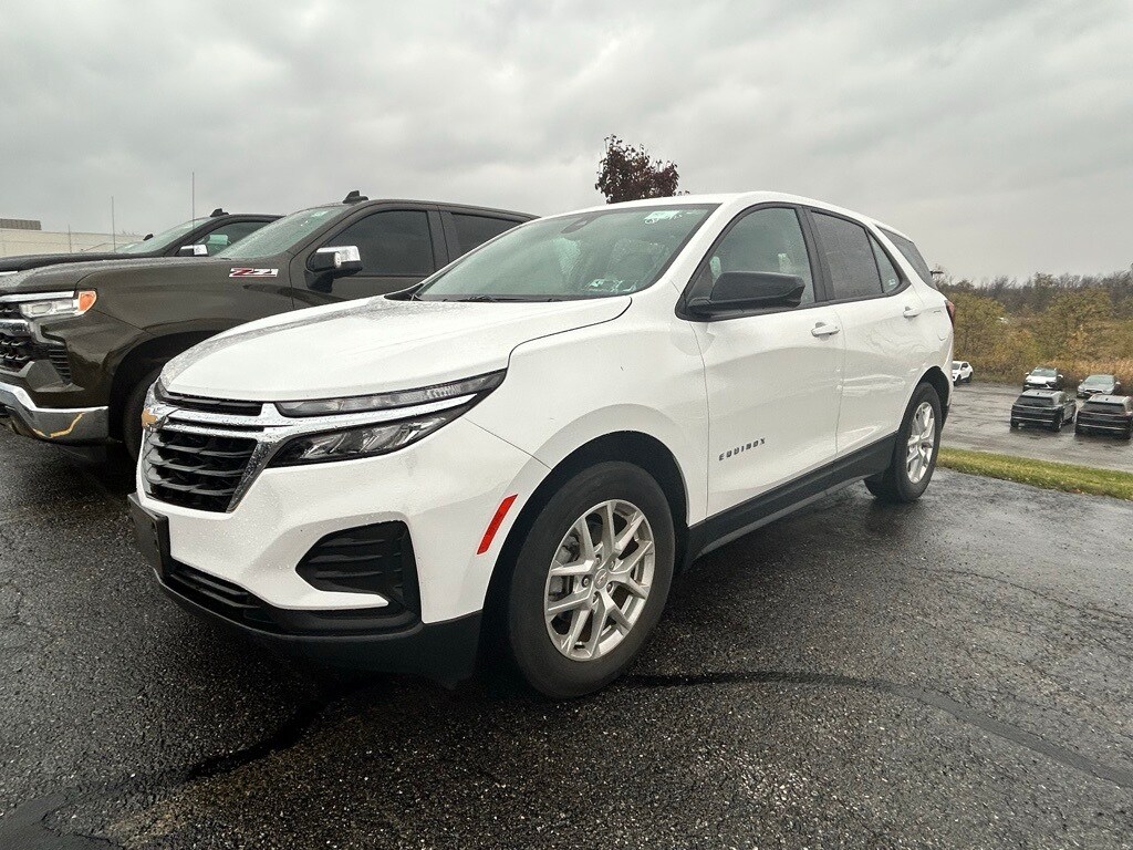 Used 2022 Chevrolet Equinox LS w/1LS SUV
