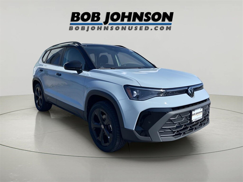 Certified 2025 Volkswagen Taos 1.5T SE Black SUV