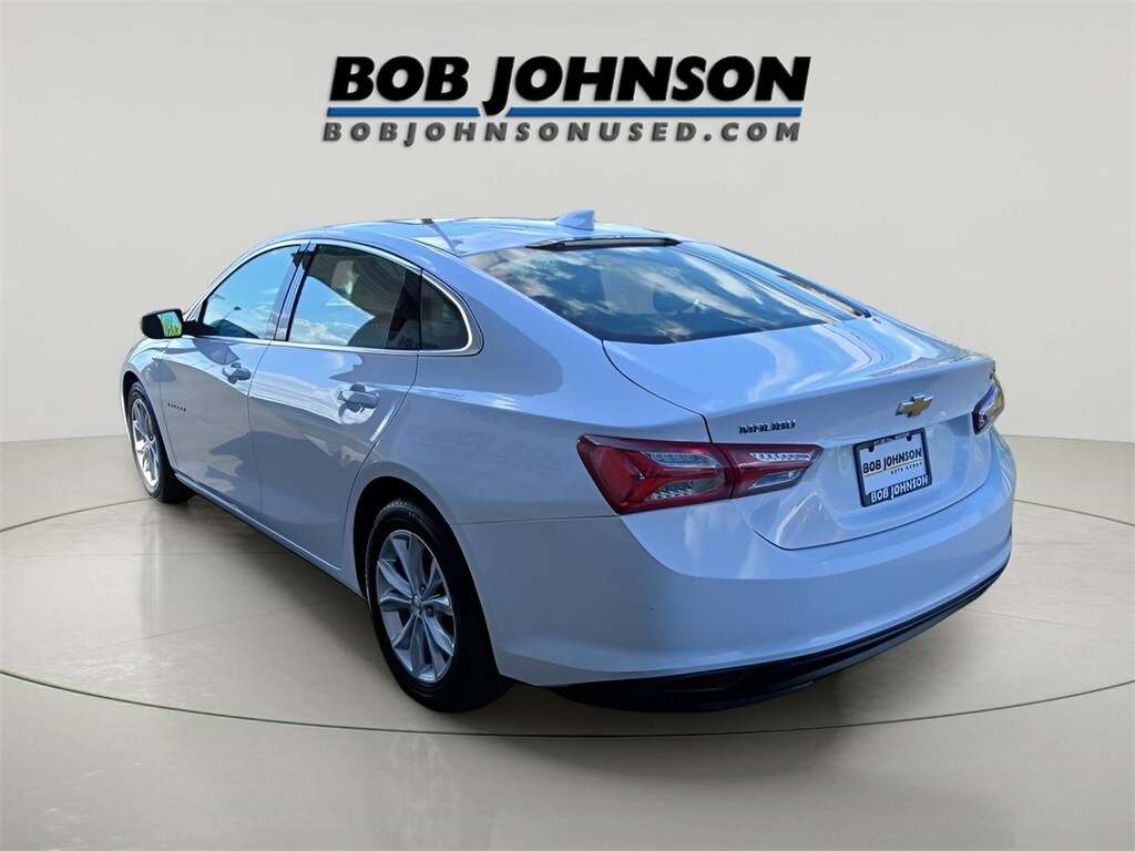 2022 Chevrolet Malibu 1LT photo 4