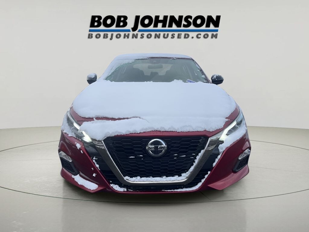 Used 2022 Nissan Altima 2.5 SR Sedan