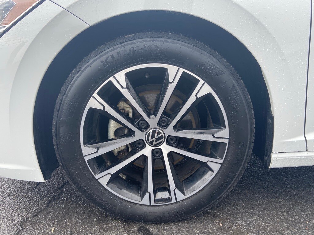 Certified 2024 Volkswagen Jetta 1.5T Sport Sedan