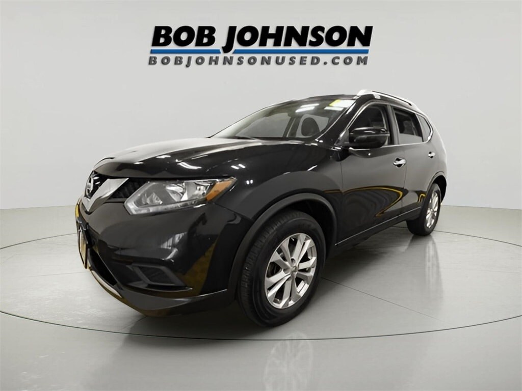 Used 2016 Nissan Rogue SV SUV