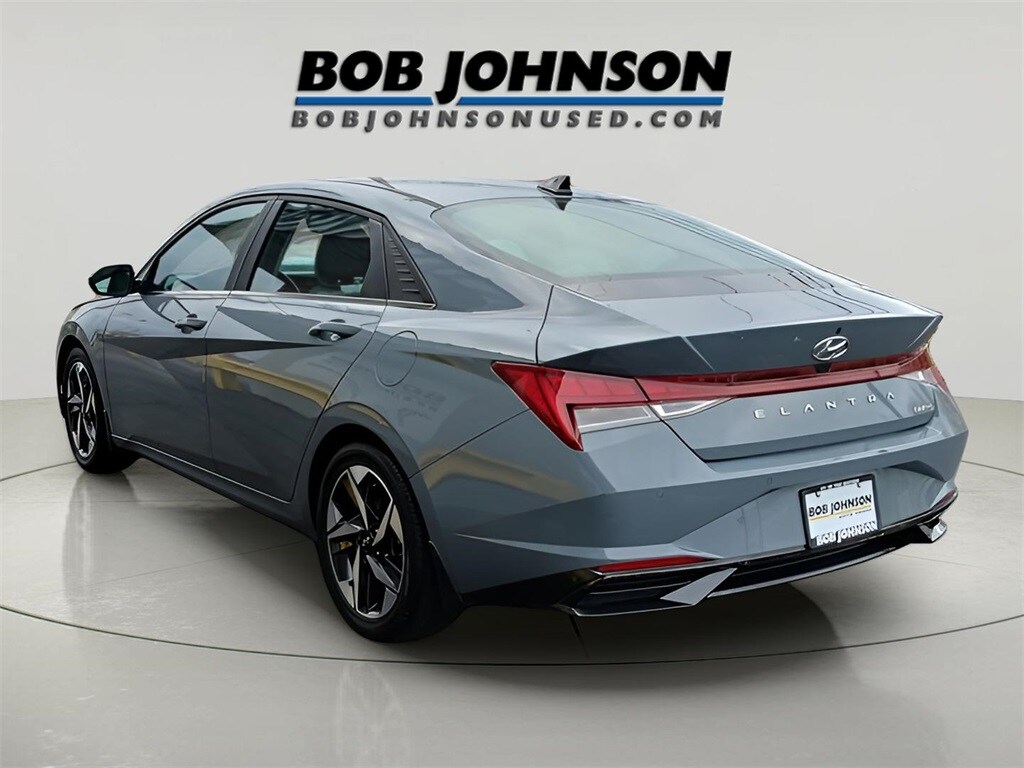 Used 2023 Hyundai Elantra Limited Sedan