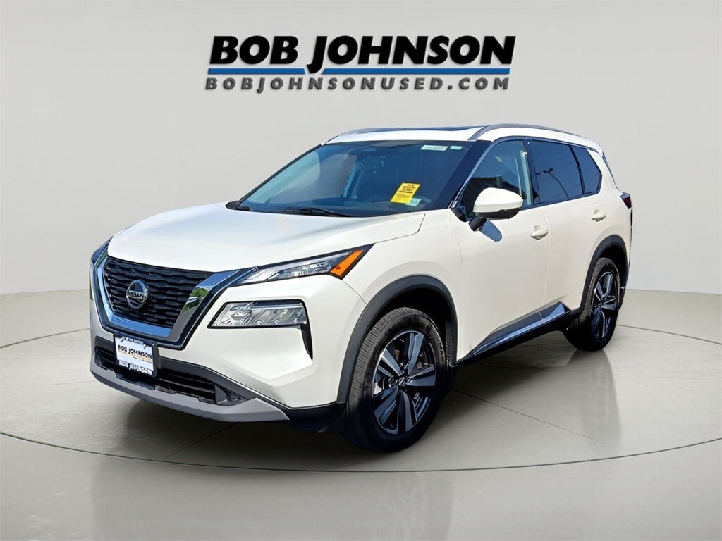 2021 Nissan Rogue SL photo 3