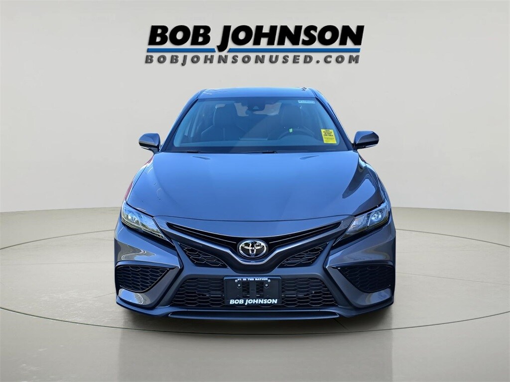 2024 Toyota Camry SE photo 2
