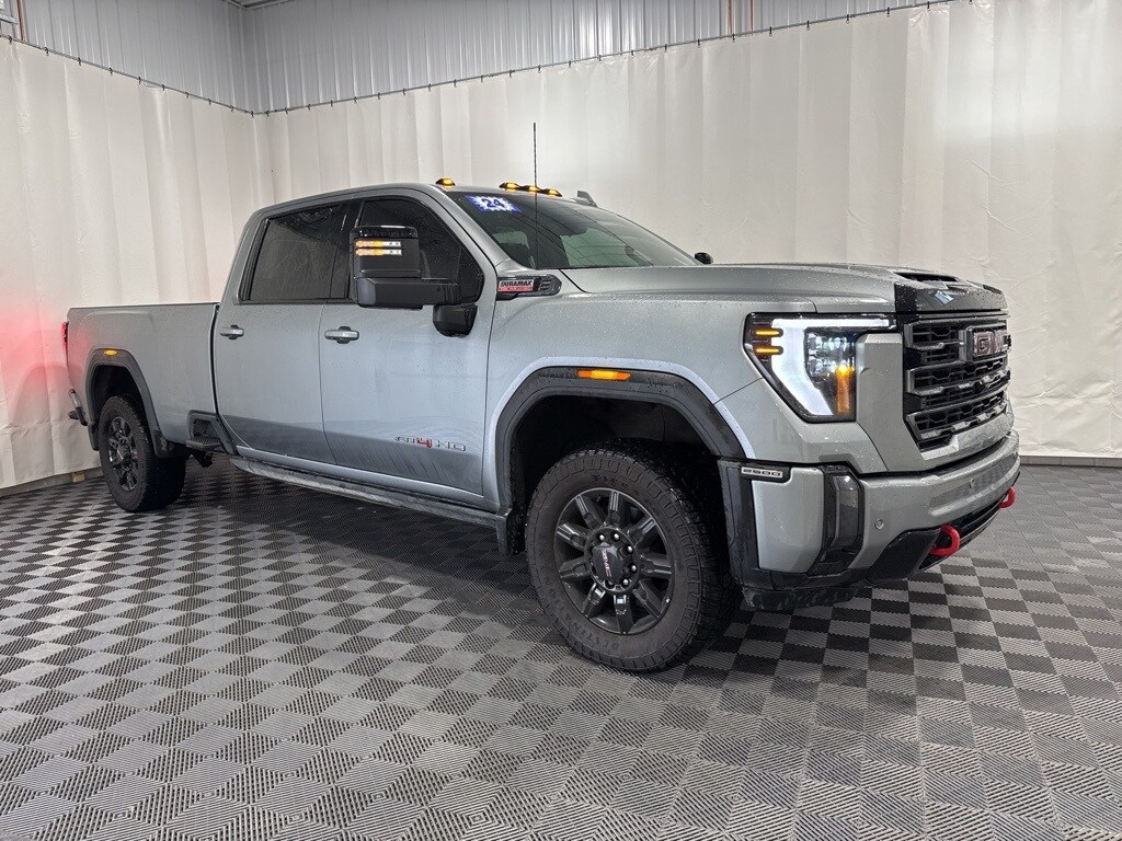 Used 2024 GMC Sierra 2500 HD AT4 Truck Crew Cab