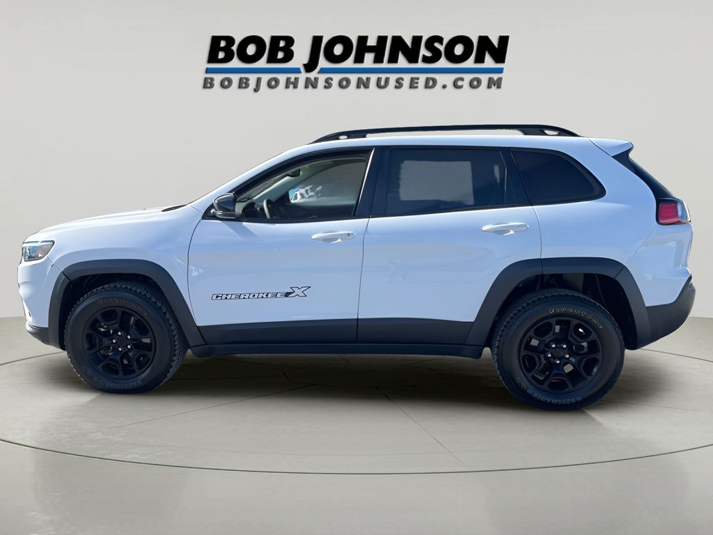 2022 Jeep Cherokee Latitude photo 3