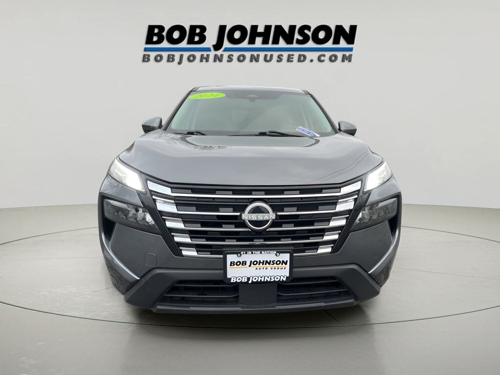 Used 2024 Nissan Rogue SV SUV
