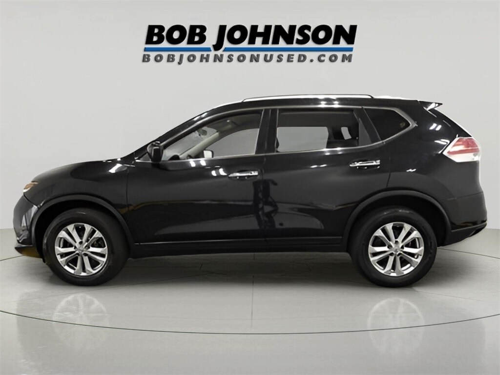 Used 2016 Nissan Rogue SV SUV