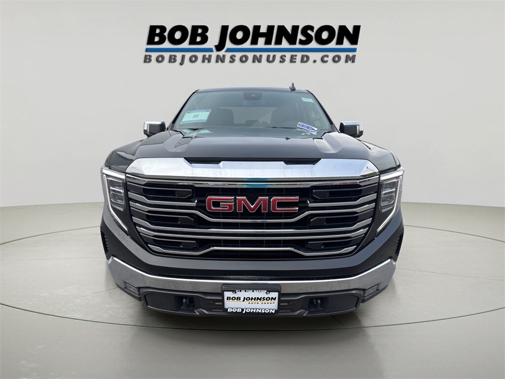 2023 Gmc Sierra 1500 SLT photo 2