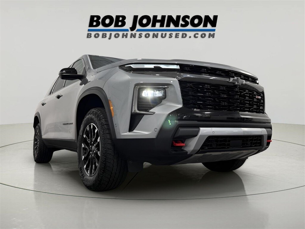 Used 2024 Chevrolet Traverse Z71 SUV