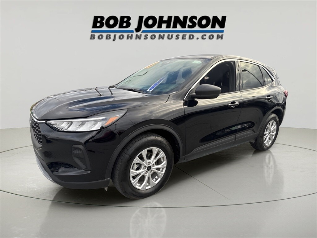 2023 Ford Escape Active photo 3