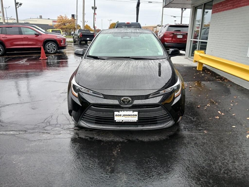 Used 2023 Toyota Corolla LE Sedan